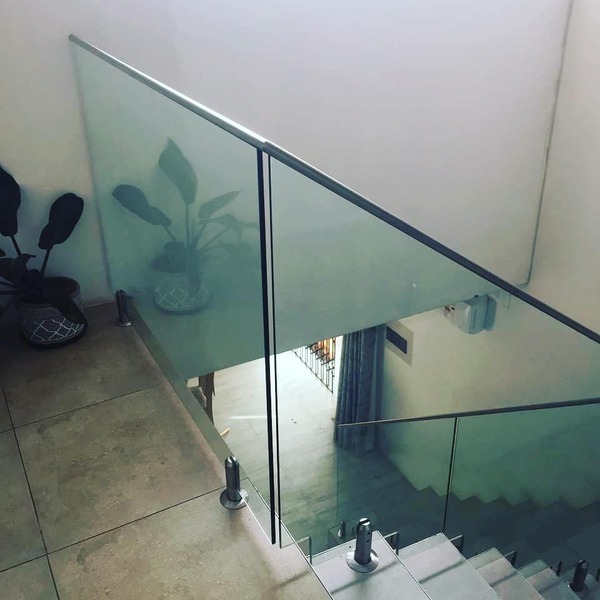 Glass ballustrades for stairs