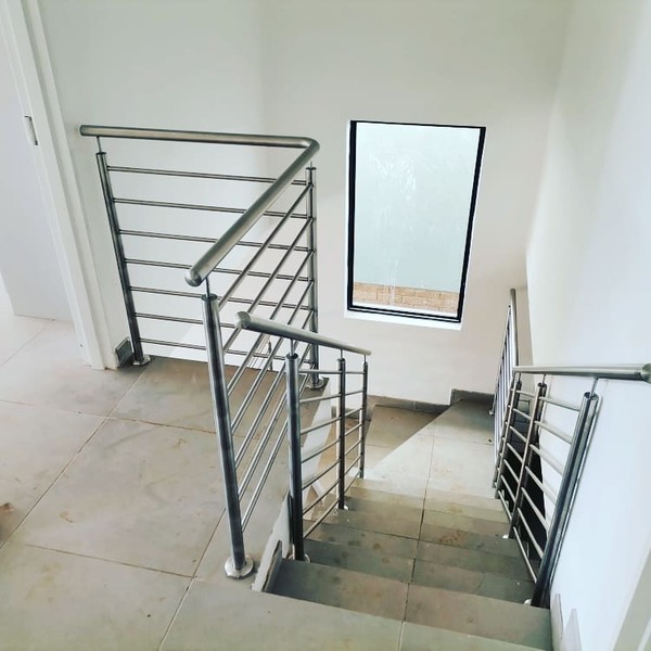Ballustrades for staircase