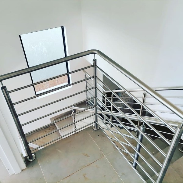 Ballustrades for staircase